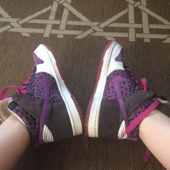 Nike Shoes - High top purple/pink nike dunks 6.0